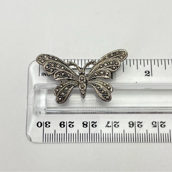 VINTAGE Marcasite Silver Tone Butterfly Brooch - Picture 6 of 8